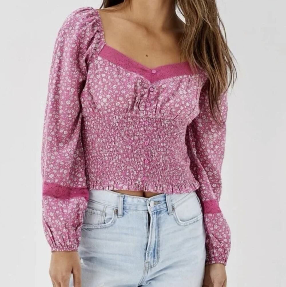 American Eagle Pink Floral Smocked Long Sleeve Peasant Blouse Lace Sz Medium